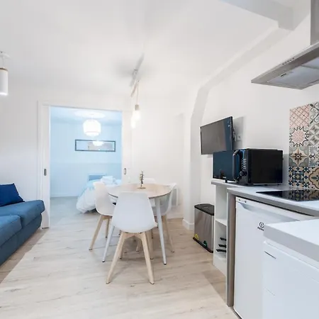 Suite J'Adore Great Apt, With Ac, Best Loc Daire *